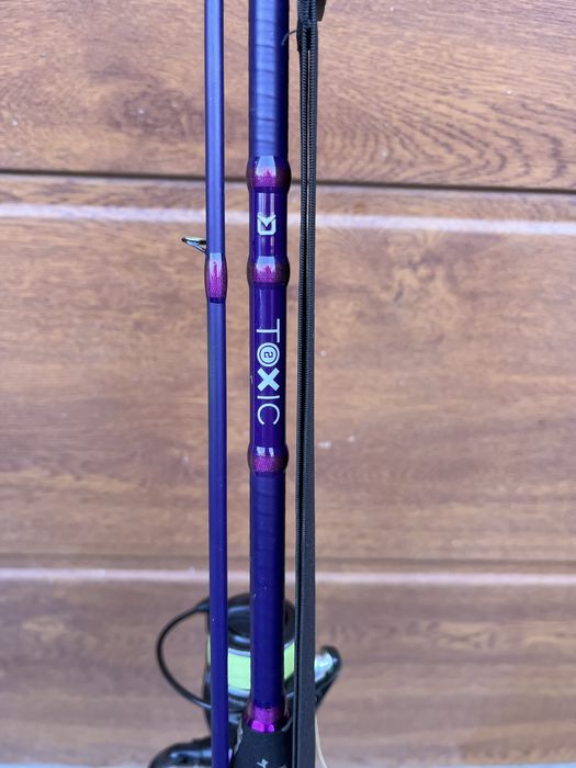 Въдица Delphin TOCXIC 7-30гр с макара Delphin IXPera 3T