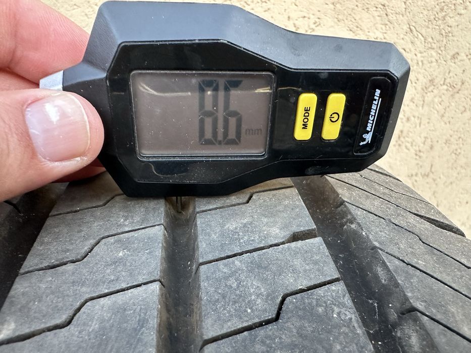 215 60 17 C Continental VanContact Eco profil 8,6mm NOU 400 lei buc