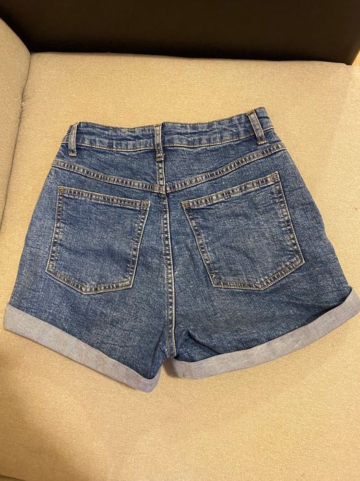 Марка Cotton On, дънкови шорти, дамски размер 36 EU