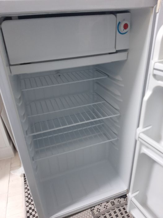 Холодильник Renovo