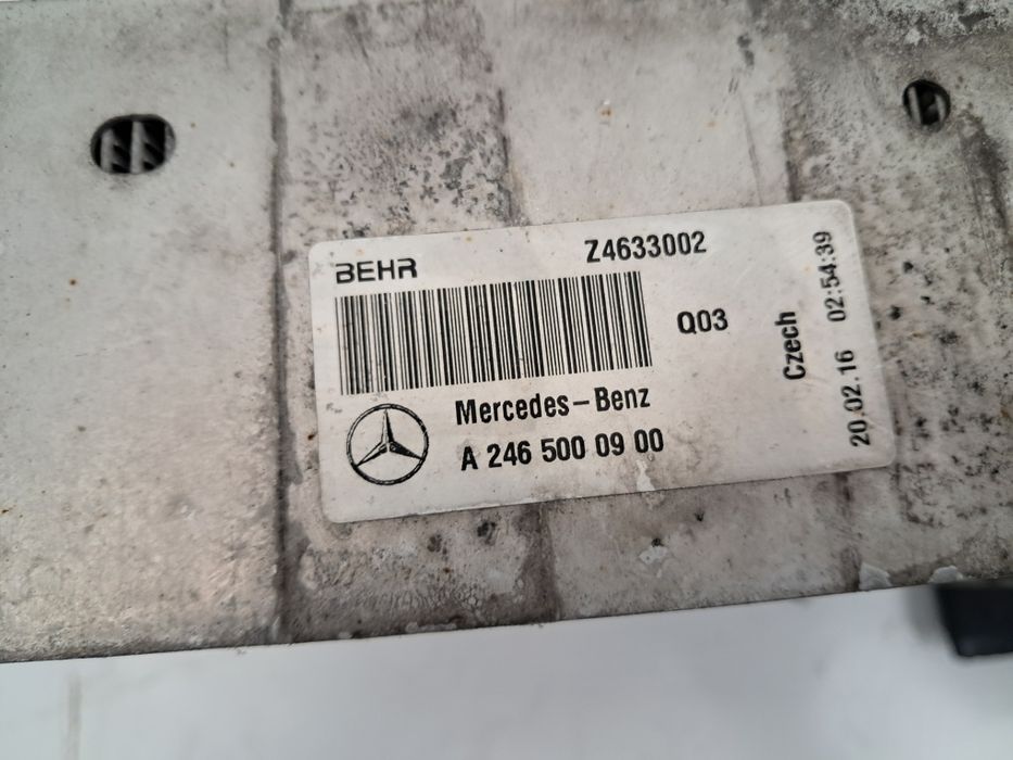 Интеркулер Mercedes  GLA W156