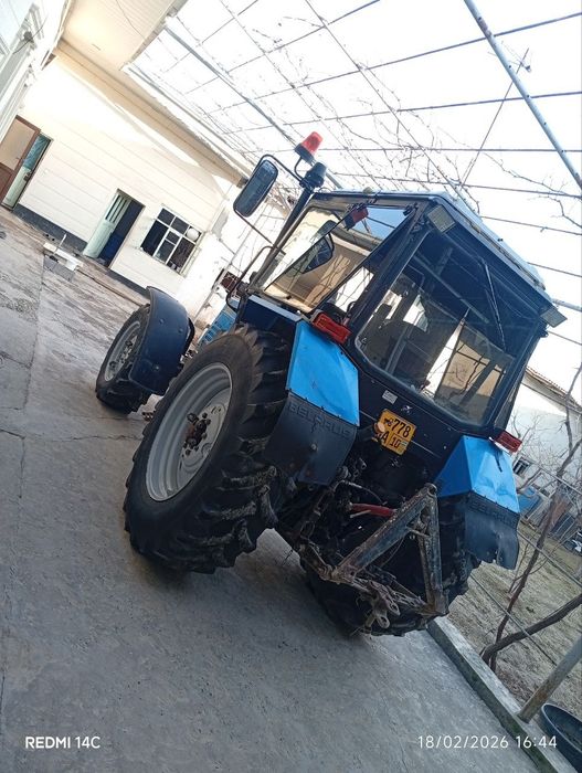 Traktor sotiladi yili 2020 narxi 240 milyo‘n kami bor