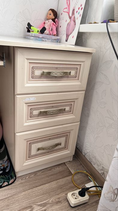 Стол письменный район Айгуль