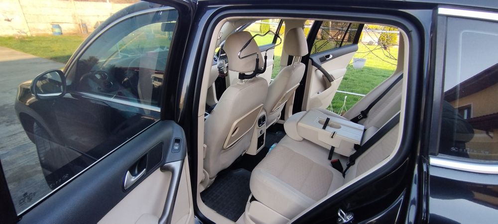 Volkswagen Tiguan 4x4 Comonrail Panoramic FULL Crem 2.0TDI 140 CP 6 Viteze