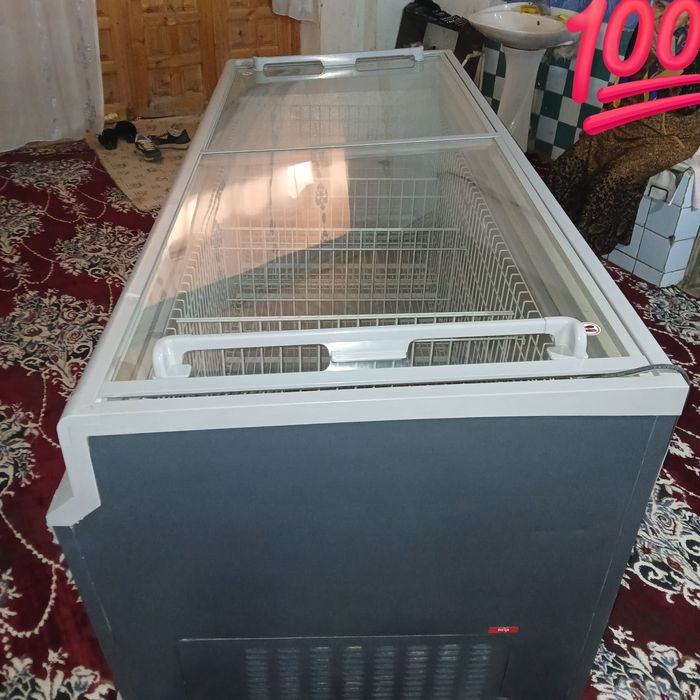 Морозильник сотилади