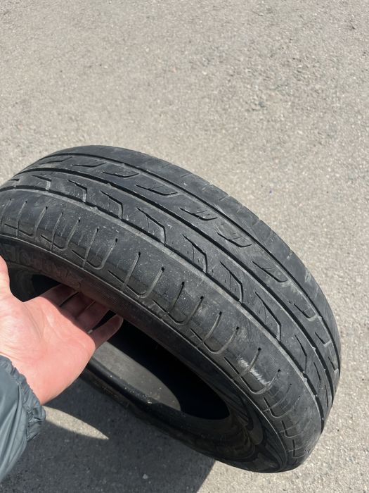 Летние резины продам в комплекте.