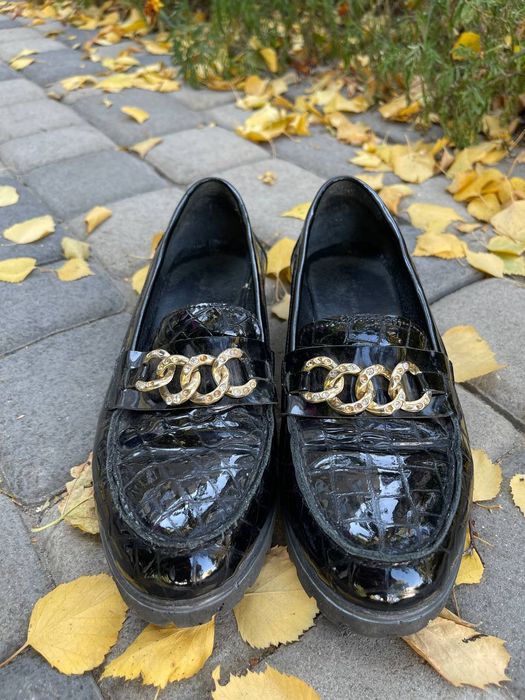 Продам туфли женские