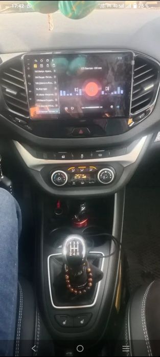 Продам машину VESTA SW CROSS