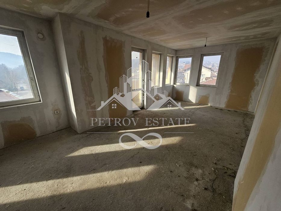 3-стаен в Пазарджик, област-гр.Велинград площ 104 цена 85000