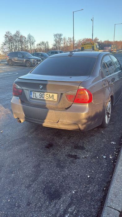 Vînd BMW E90 în bună stare
