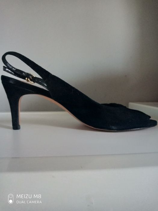 Босоножки из замша