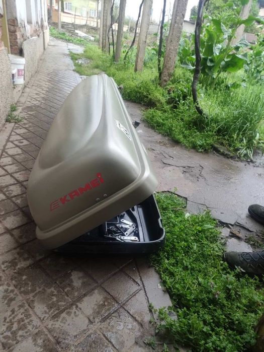 Куфар за автомобил или кемпер