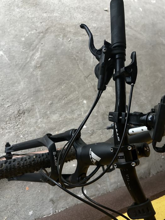 Vand bicicleta BULLS de munte  pentru pasioanti si nu numai