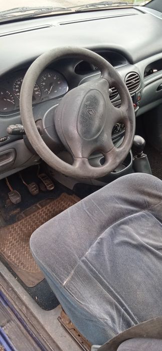 Рено Сценик 1.6 бензин 98 год.