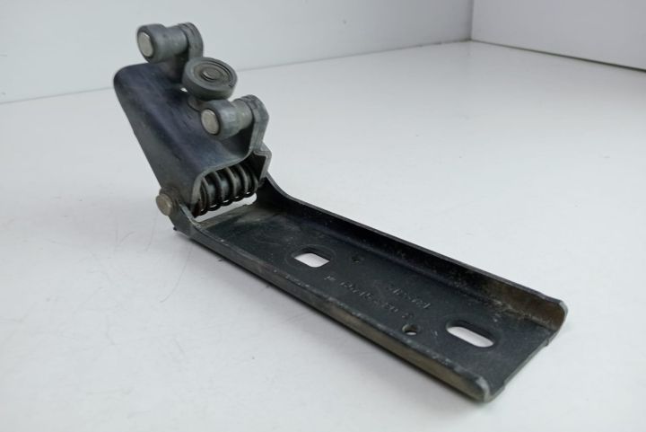 Rola usa culisanta   65715 Opel Vivaro A (facelift) seria