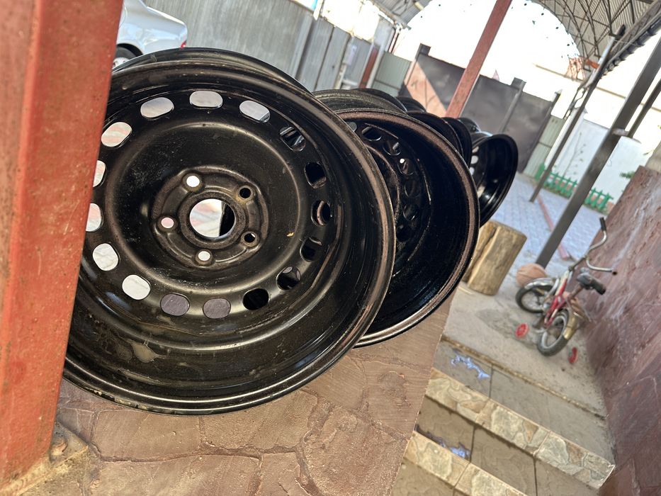 Комплект штамп дисков R15