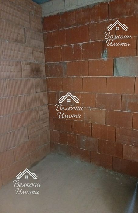 Апартамент в малка жил.сграда пред АКТ 14