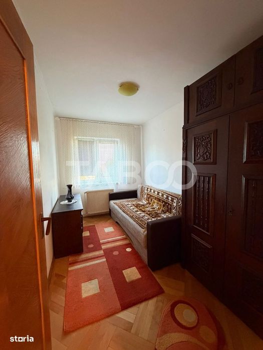 Apartament 3 camere etaj 1 de inchiriat zona Scoala de Inot Sibiu