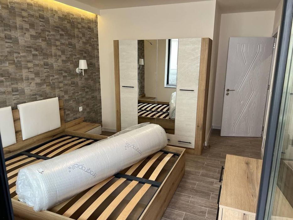 Продава се Хотел в Бургас, Долно Езерово - 600 кв.м за 1250 €/кв.м - Снимка #6