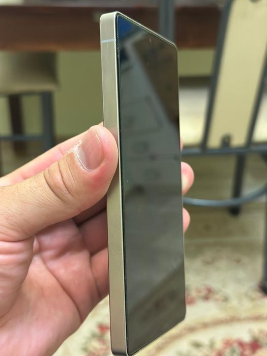 Продается Самсунг S25 ультра