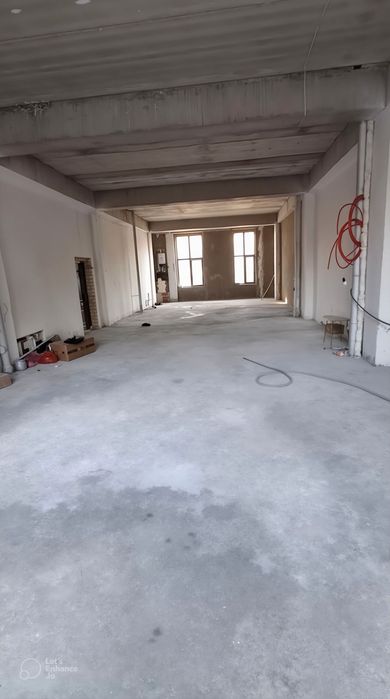 Коммерческое помещение в аренду на 1 этаже жилого дома, 115 м² (AX)