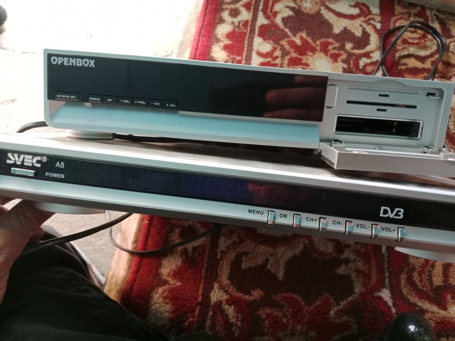 Продам спутниковый ресивер