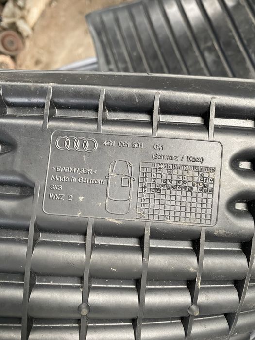 Комплект стелки за ауди а6ц7