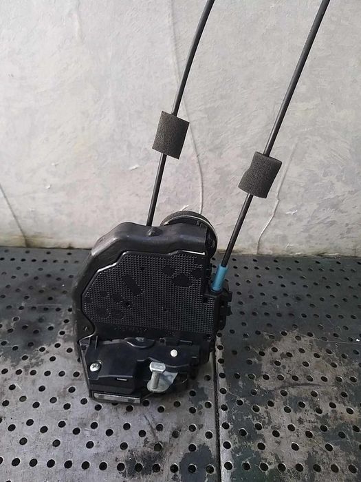 Broasca usa dreapta spate toyota rav 4 3 a3
