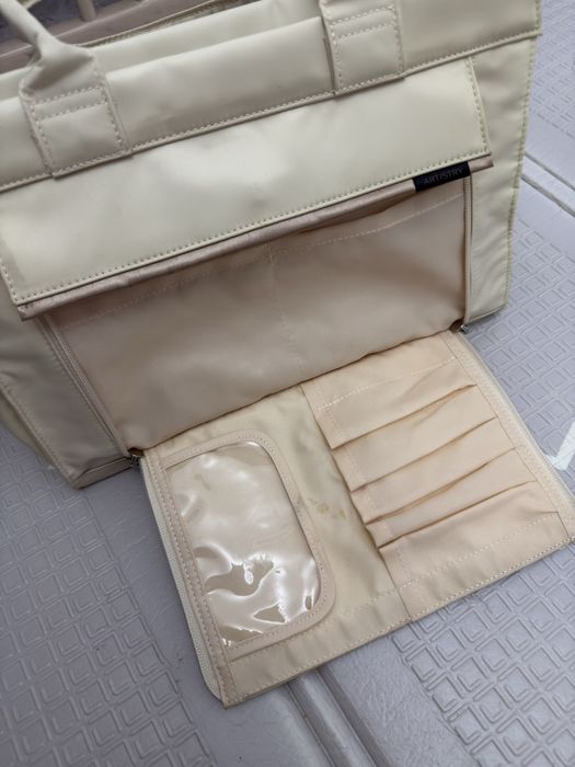 Сумка ARTISTRY бежевая