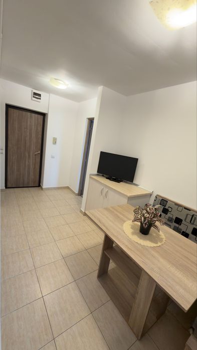Cazare Apartament Cetate  M-uri in regim hotelier