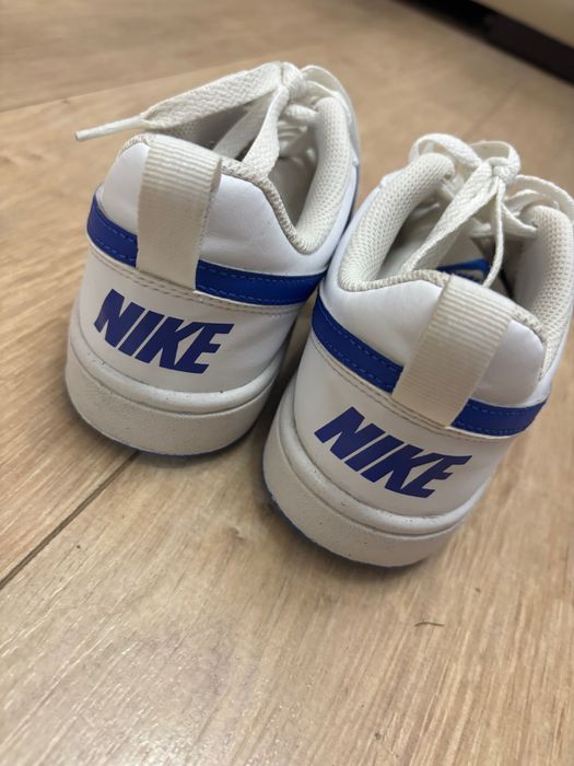 Маратонки Nike 36,5