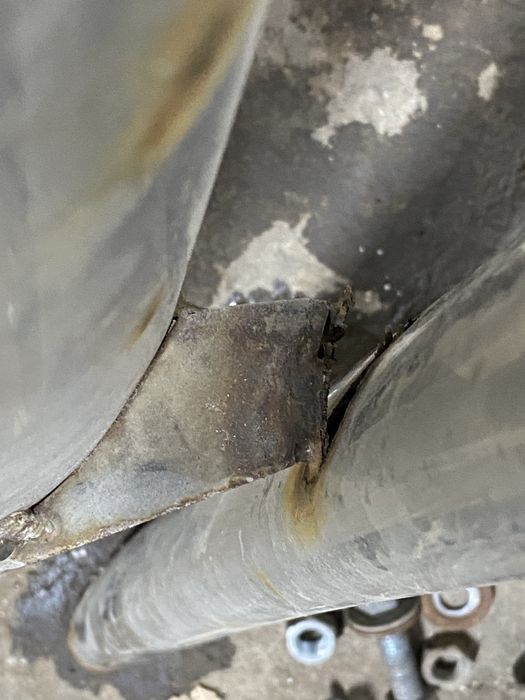 Задний кенгурятник