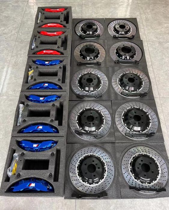 Усилиные тормоза brembo