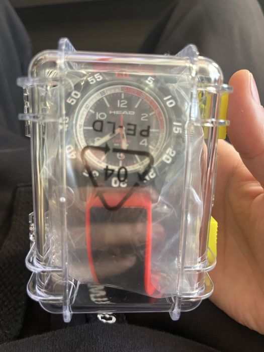 Часовник Head    .