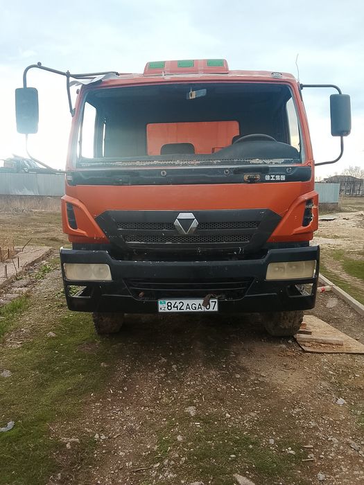 Продам самосвал XCMG