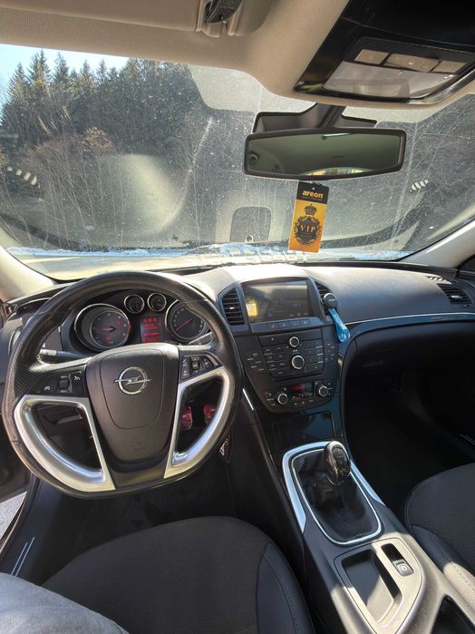 Opel Insignia 2.0 CDTI Stage1 | Întreținută | Navi CarPlay |