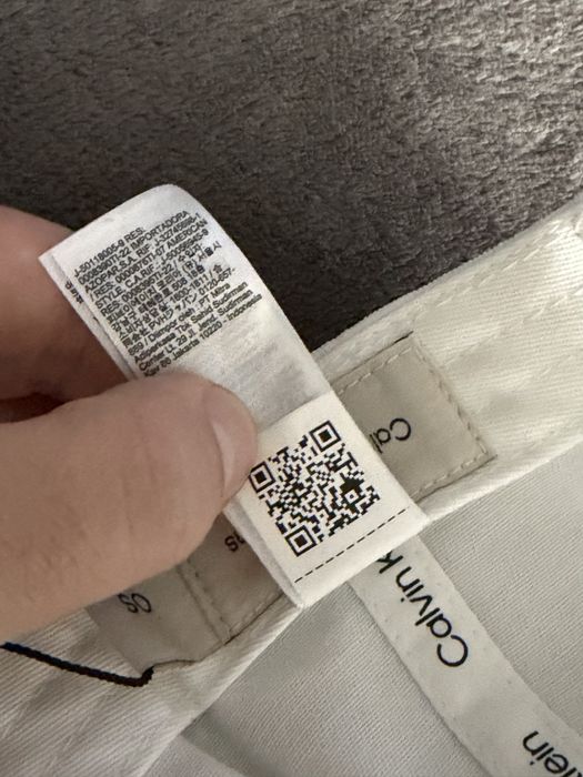 Calvin Klein Jeans seasonal sapca unisex alba cu logo negru os noua