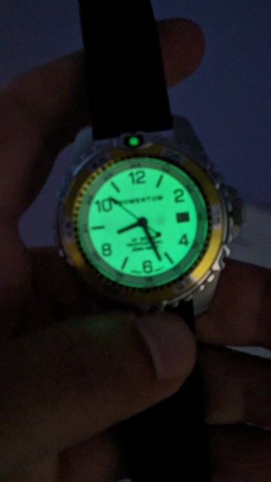 MOMENTUM M1 Splash Diver [38mm] - White Full Lume