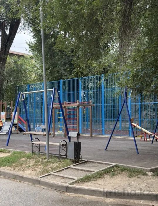 Срочно Продается Трехкомнатная квартира