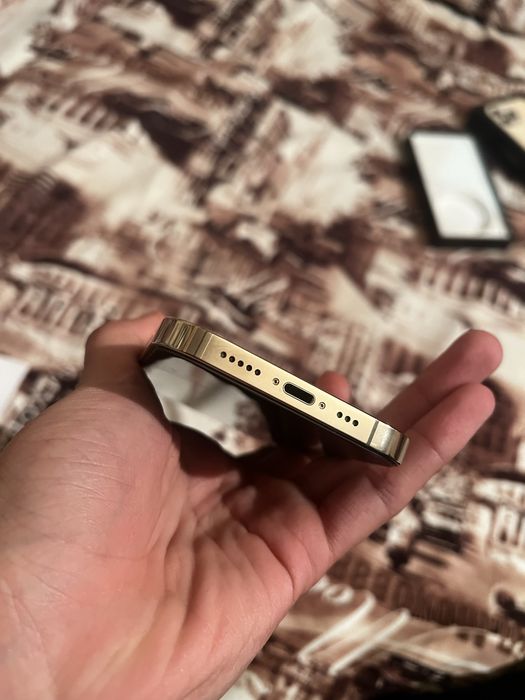 iPhone 13 pro 128GB Gold