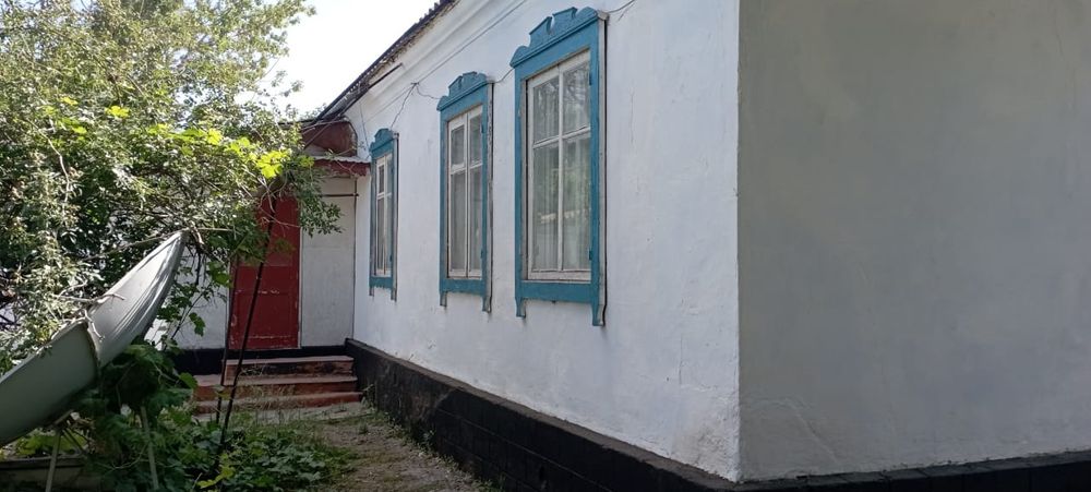 Продам дом с большим участком