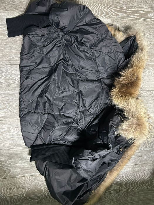 Geaca cu blana foarte eleganta