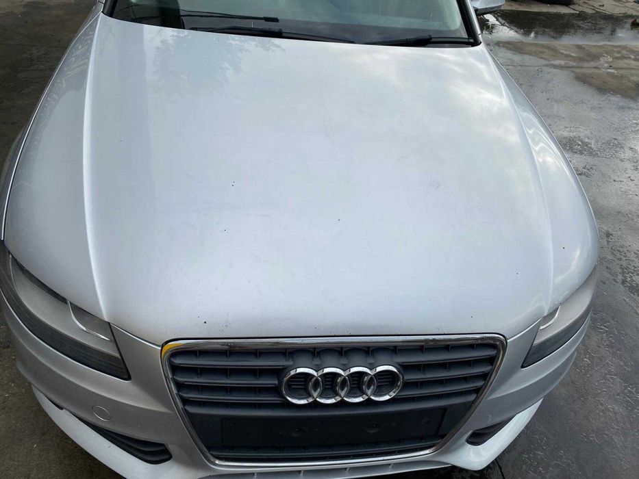 dezmembrez audi a4 b8 cod motor CAGC cod cutie LLW cod culoare LX7W