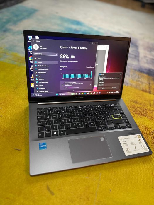 Laptop Asus Vivobook s14, i3 gen 11, 8 gb ddr4