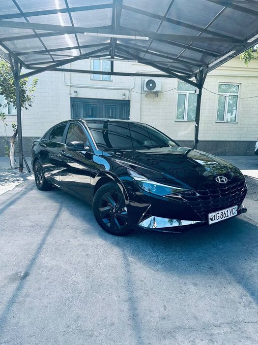 Hyundai elantra 2021