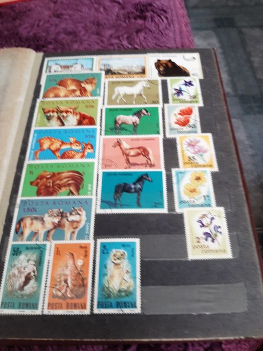 Clasor cu timbre stampilate străine și românești
