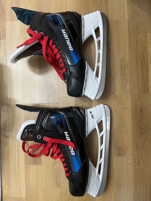 Продаю коньки Bauer X в идеальном состоянии