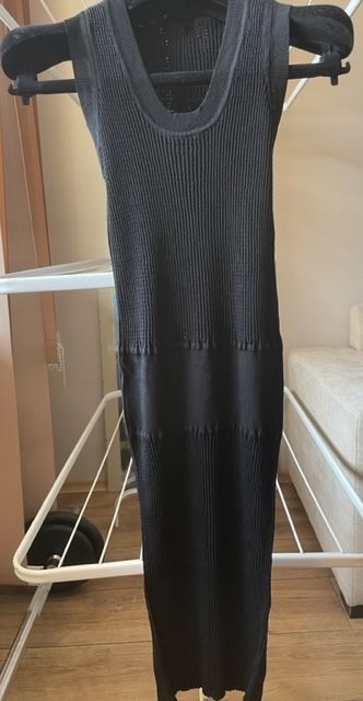 Различни оригинални марки рокли