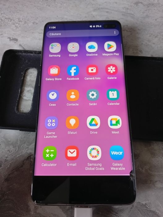 Samsung s10 plus + ,cu bubă jos,crăpat display,perfect funcțional