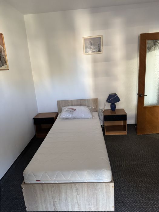 Inchiriez 1 cam, et.2, Piata Centrala, CT, 1200 lei